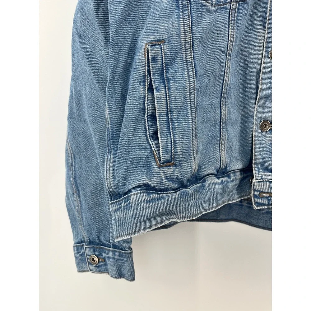 Wrangler Denim Trucker Jacket Mens XL Blue Hero Vintage Disstressed Button Up